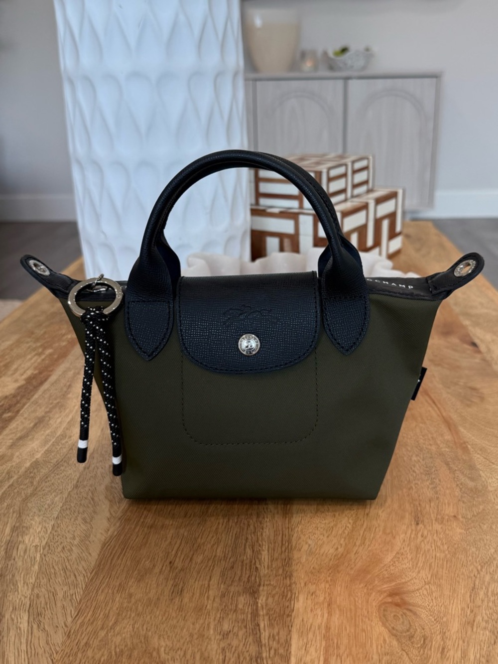 NWOT Longchamp Le Pliage Energy XS Crossbody Tote - Picture 8 of 12
